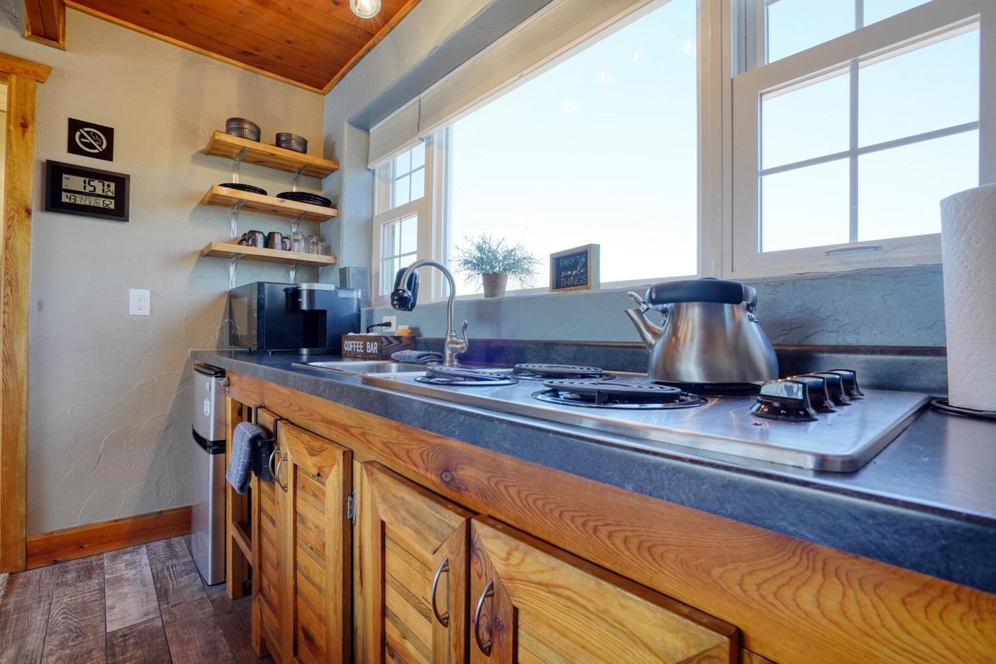 Sunrise Cabin At Highland Meadows Hot Springs Exterior foto